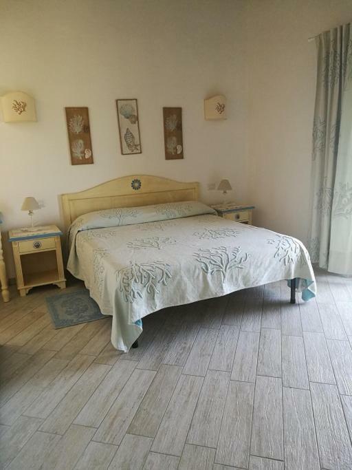סנטה טרזה גאיורה Appartamento L'Albero Magico Nella Campagna Gallurese מראה חיצוני תמונה