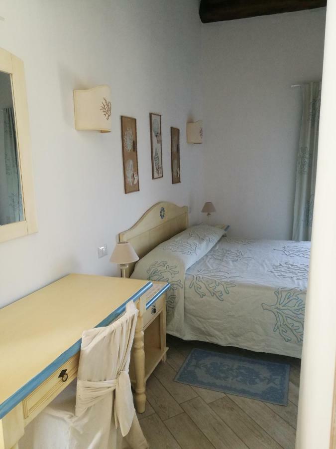 סנטה טרזה גאיורה Appartamento L'Albero Magico Nella Campagna Gallurese מראה חיצוני תמונה
